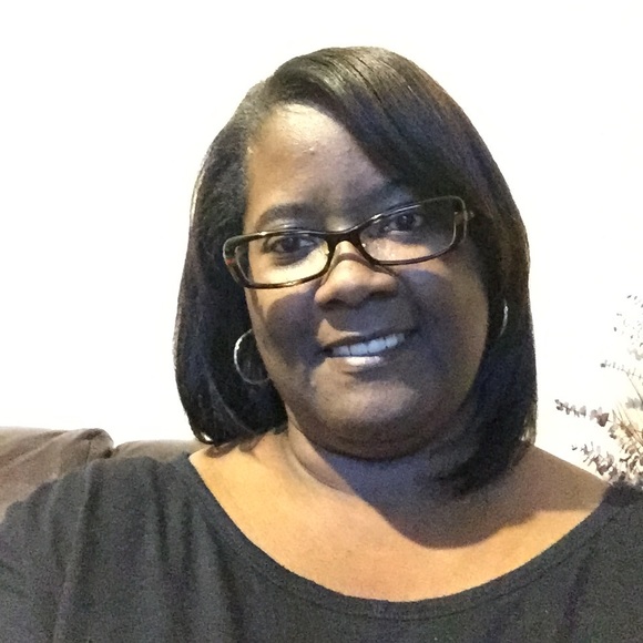 Meet your Posher, Kerry - Picture 1 of 1